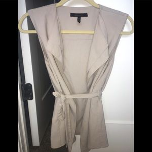Bcbg Katelyn vest beige double flap for sale!